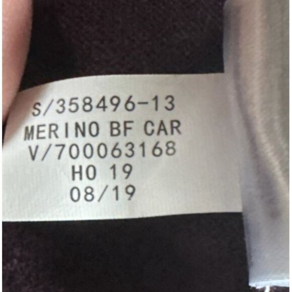 Banana Republic Cardigan 100% Merino Wool V-Neck burgundy Button Womens Sz Small - Picture 15 of 15